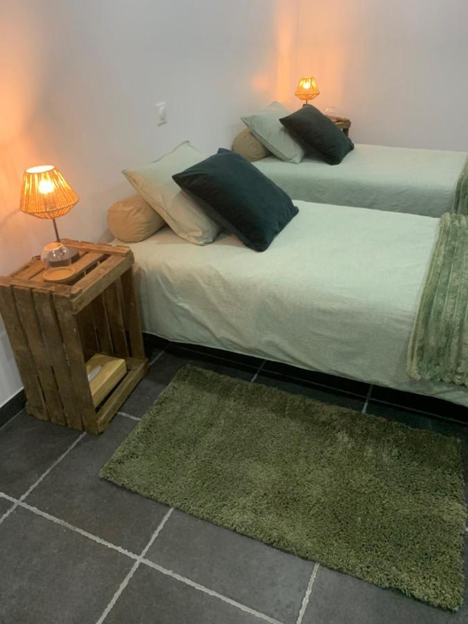 Aux Fines Bulles Gite Et Chambres D Hotes Neuve-Maison Esterno foto