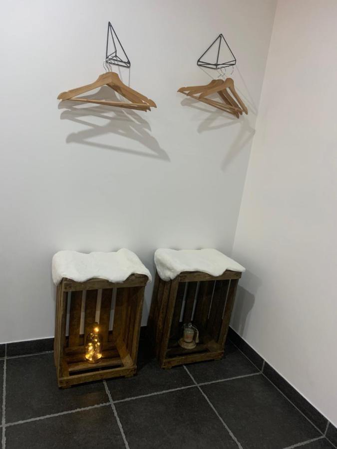 Aux Fines Bulles Gite Et Chambres D Hotes Neuve-Maison Esterno foto