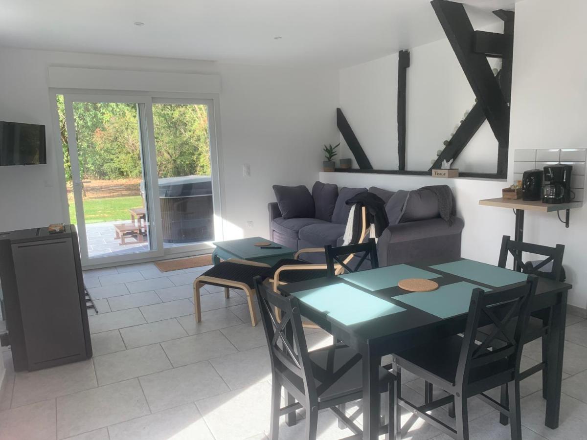 Aux Fines Bulles Gite Et Chambres D Hotes Neuve-Maison Esterno foto