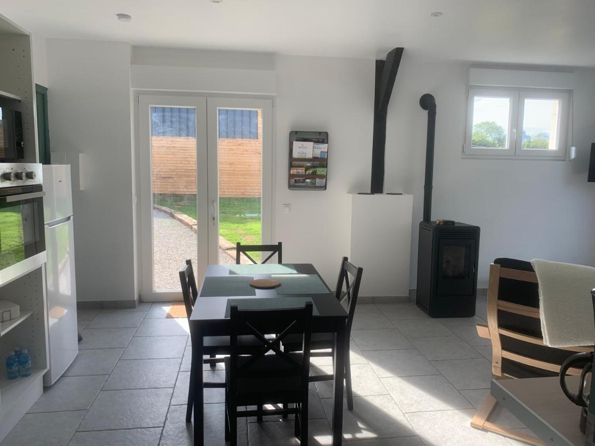 Aux Fines Bulles Gite Et Chambres D Hotes Neuve-Maison Esterno foto
