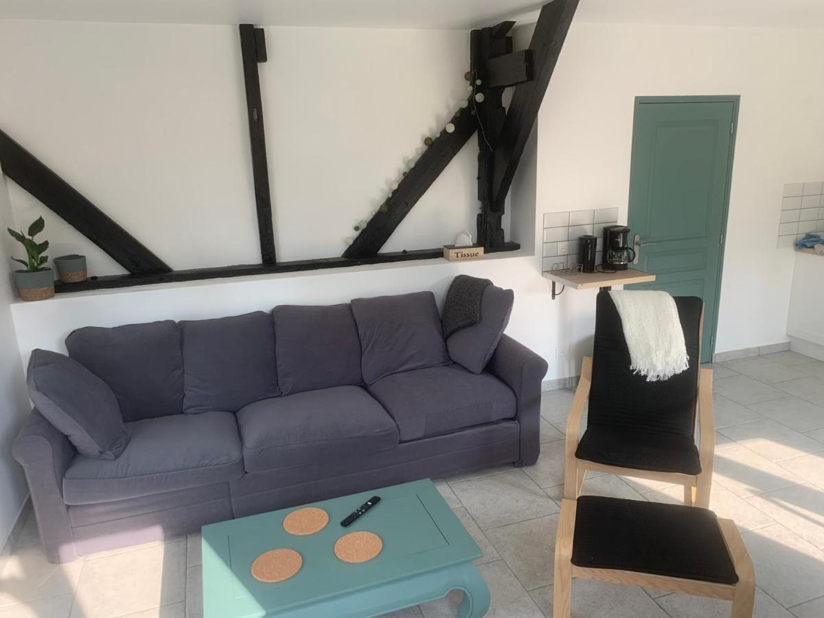 Aux Fines Bulles Gite Et Chambres D Hotes Neuve-Maison Esterno foto