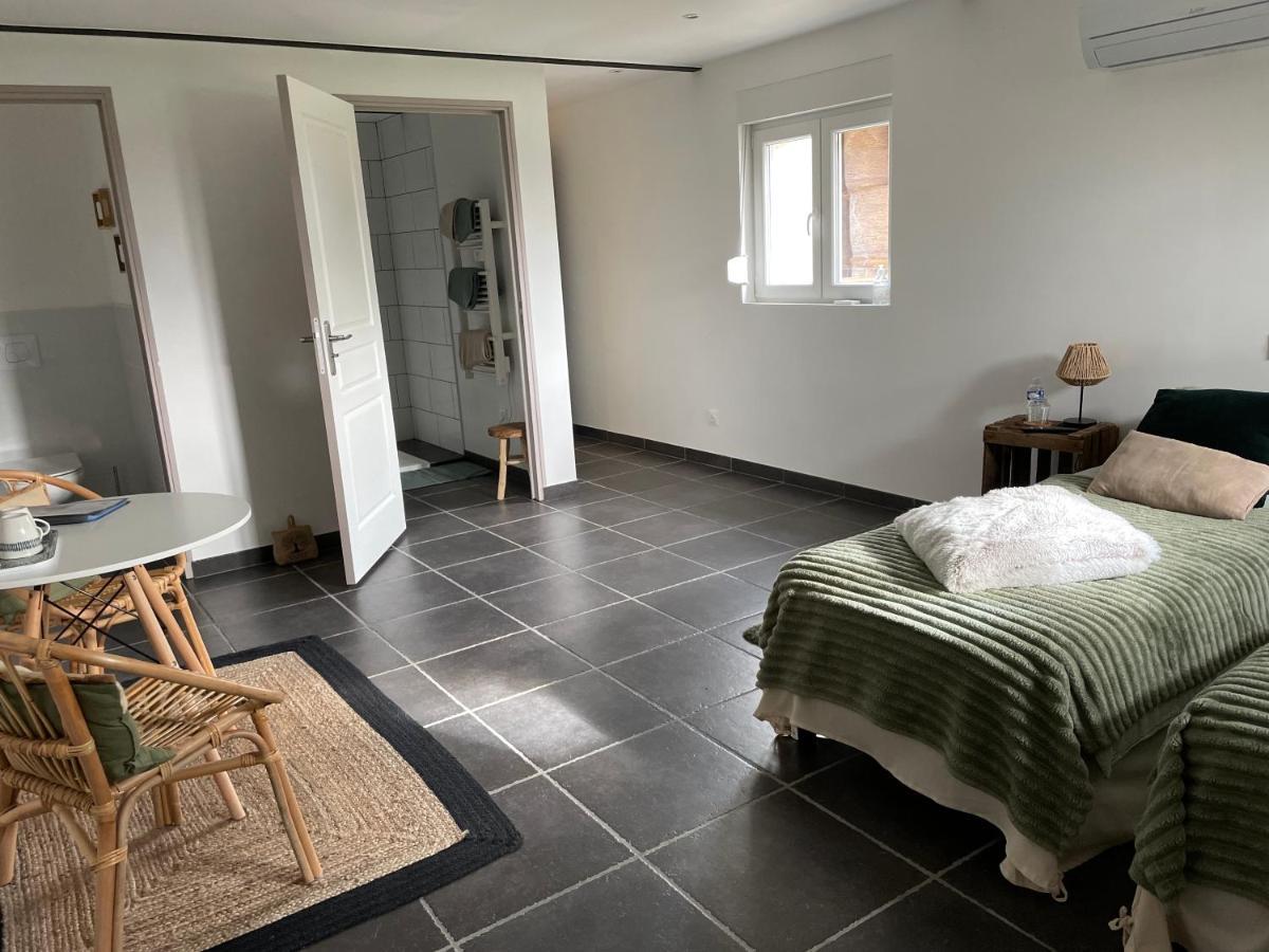 Aux Fines Bulles Gite Et Chambres D Hotes Neuve-Maison Esterno foto