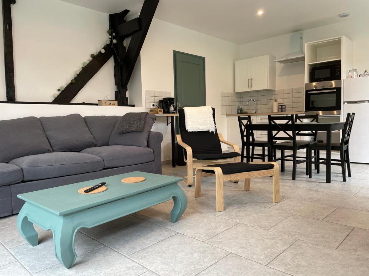 Aux Fines Bulles Gite Et Chambres D Hotes Neuve-Maison Esterno foto