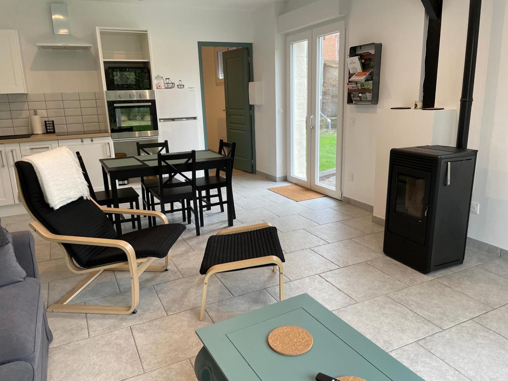 Aux Fines Bulles Gite Et Chambres D Hotes Neuve-Maison Esterno foto